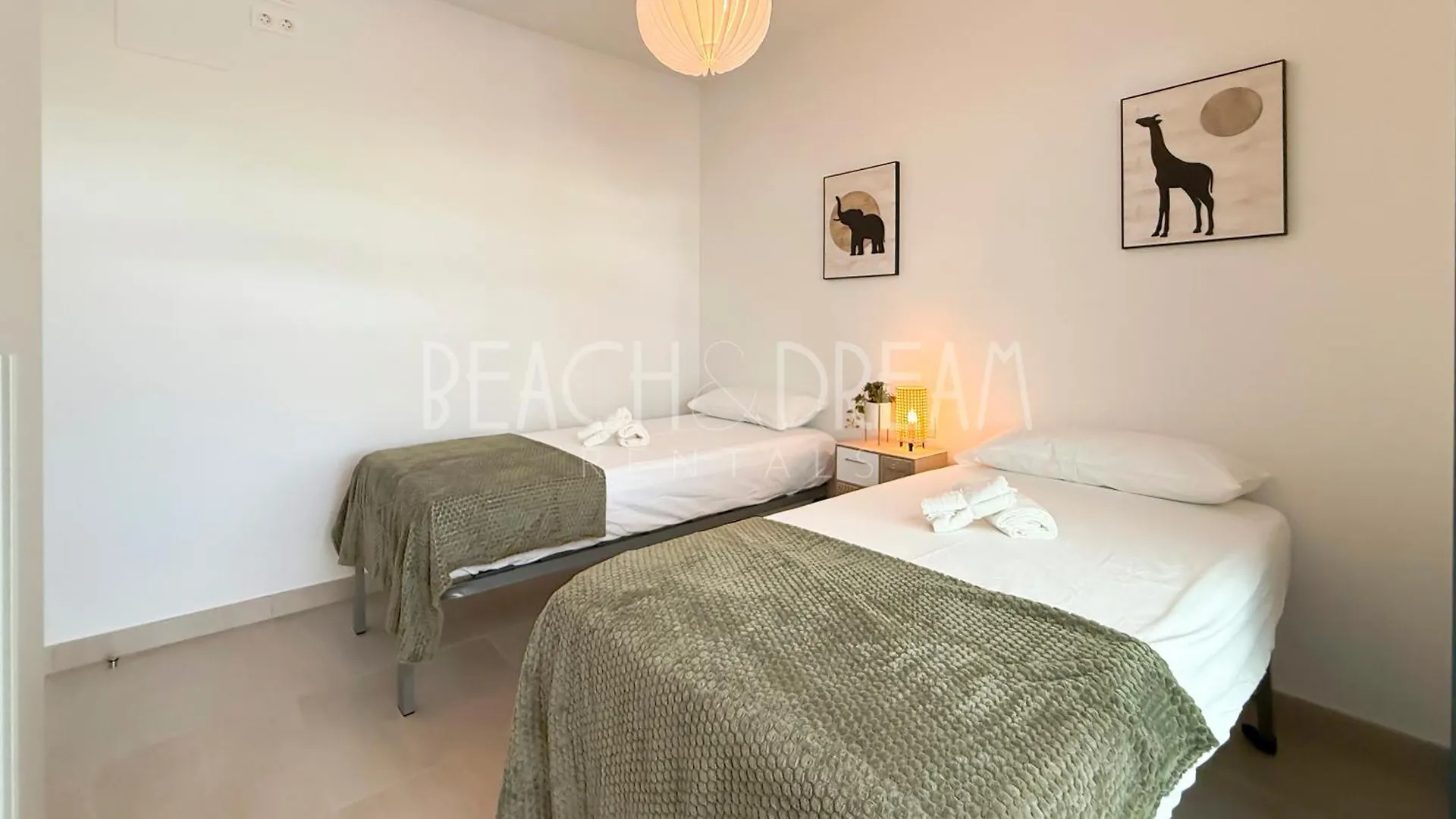 Amazing Apartment In Front Of The Sea - Splendid Fuengirola