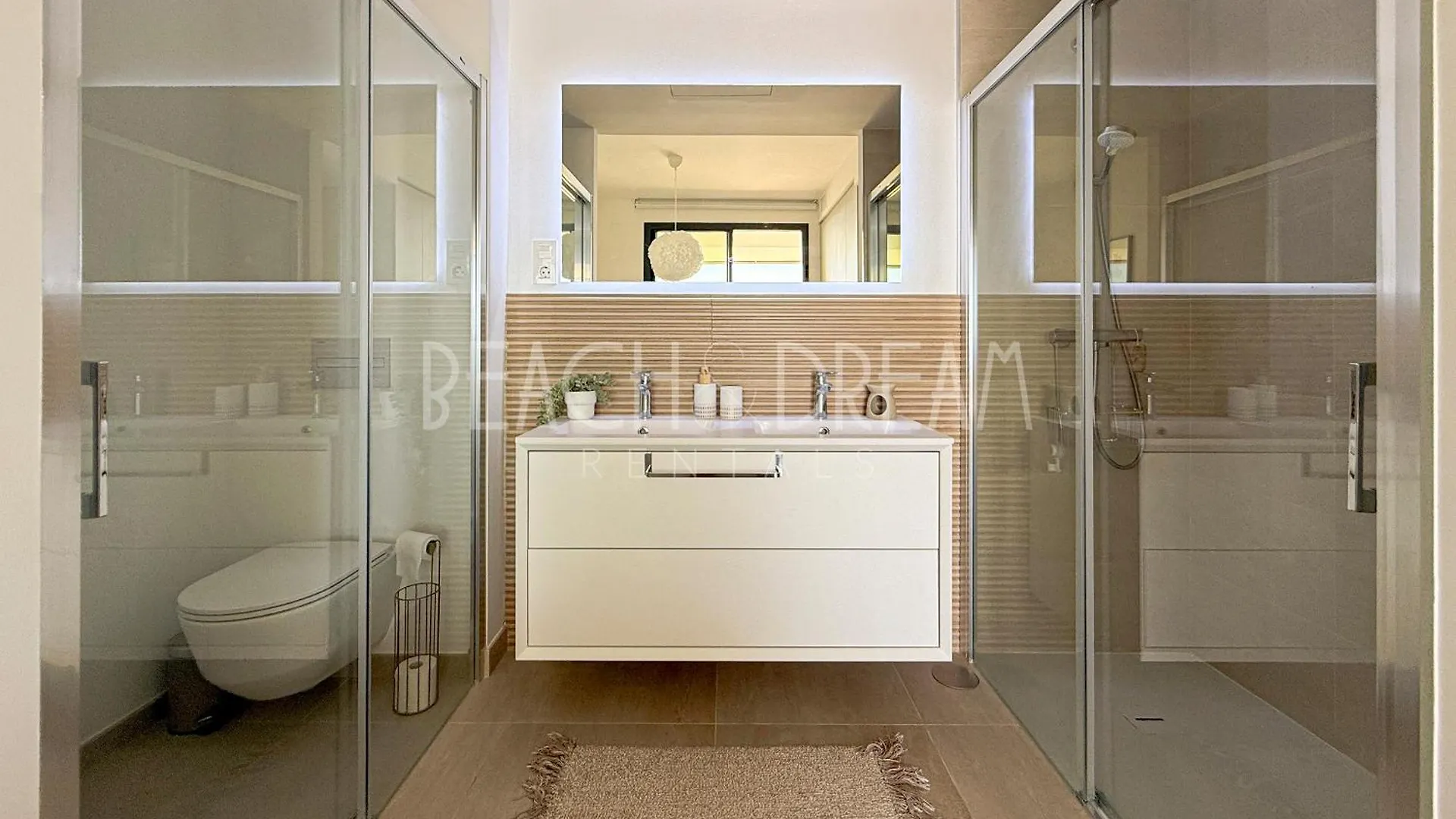 Amazing Apartment In Front Of The Sea - Splendid Fuengirola