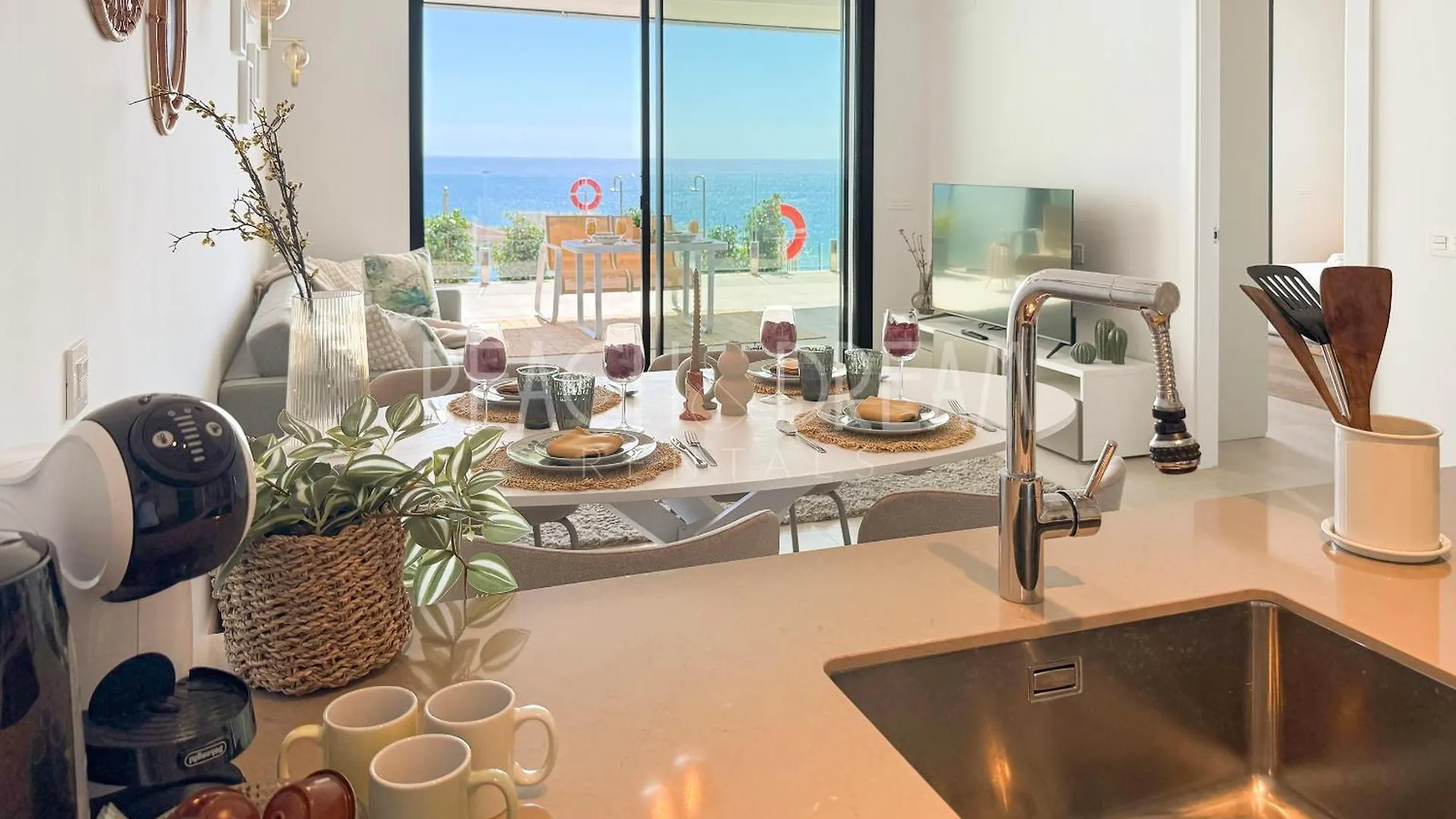 Amazing Apartment In Front Of The Sea - Splendid Fuengirola Spain